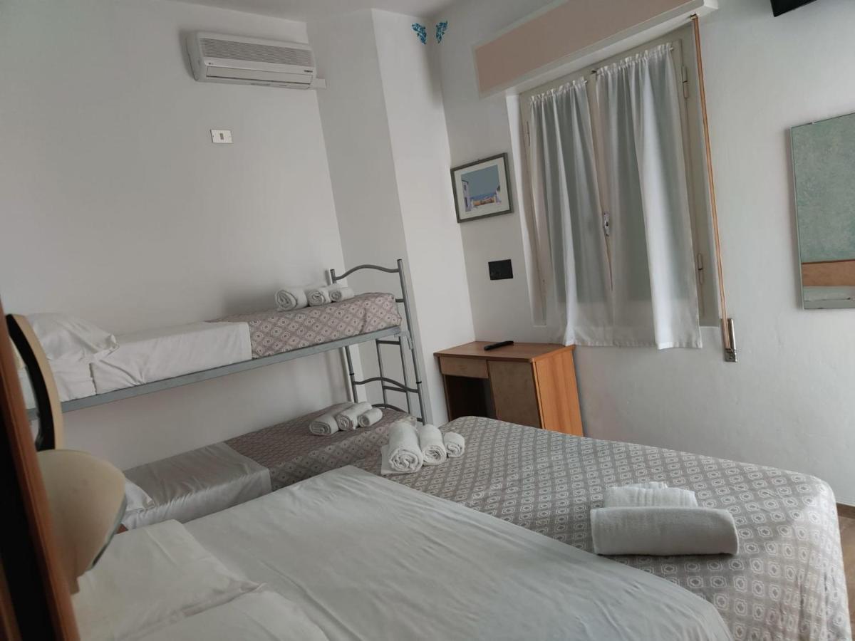 Hotel Gioiella Rimini Esterno foto