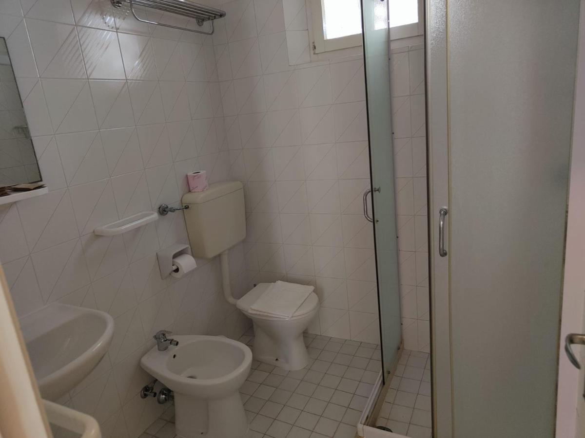 Hotel Gioiella Rimini Esterno foto
